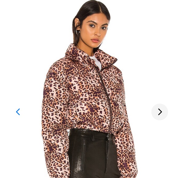 Lovers & Friends Puffer - Picture 2 of 5